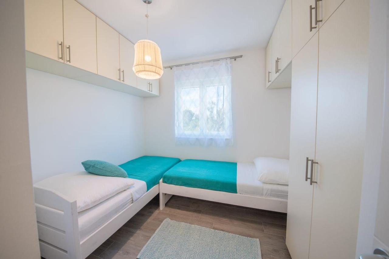 Apartman Pau 닌 외부 사진