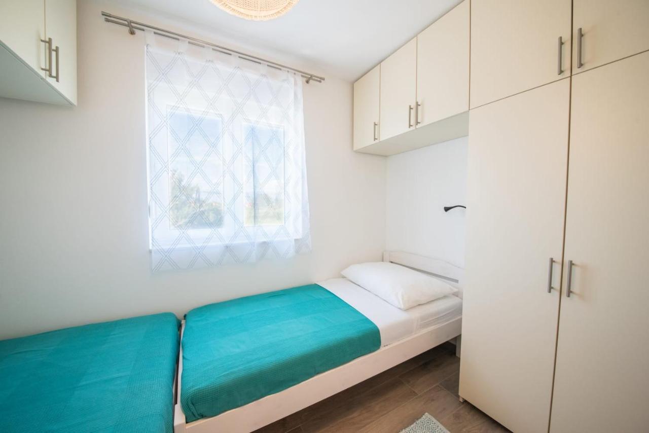 Apartman Pau 닌 외부 사진